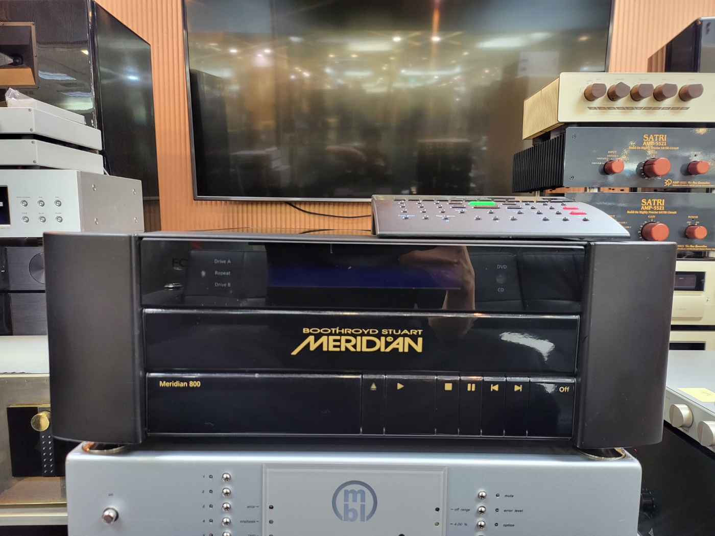 Meridian 800 CDT