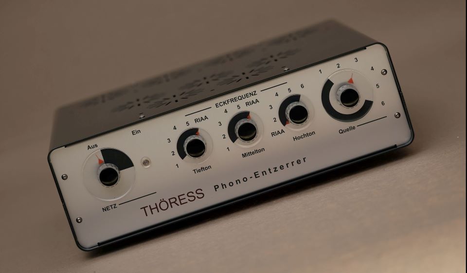 Thoress Audio(𷹽) Phono Enhancer()
