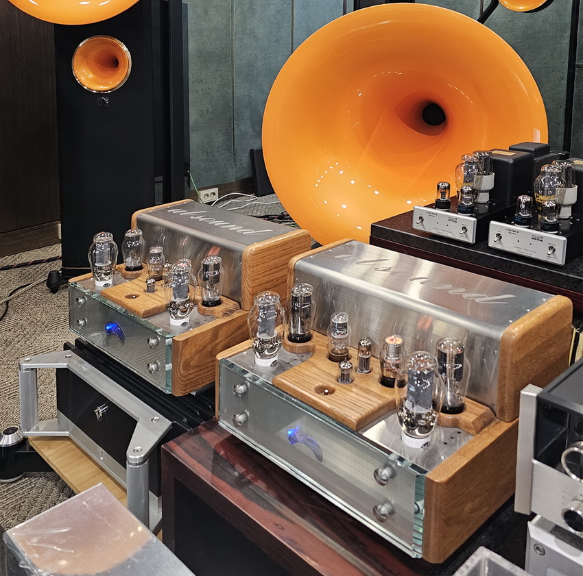 (ݰ) ̳  UL Sound Noble 300B mono Amp ߰ Խϴ.